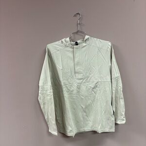 Cream Golf Long Sleeve Pullover